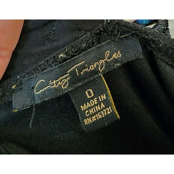 Size 0 City Triangles Black Formal Maxi Dress High Slit Lace Structured Bodice - Picture 3 of 9